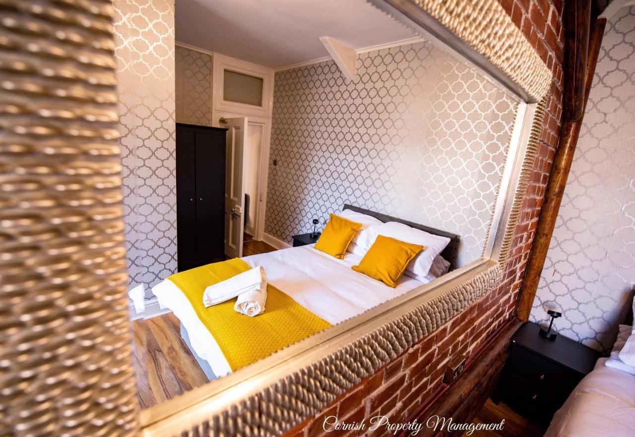 River Street Apartments Truro Dış mekan fotoğraf