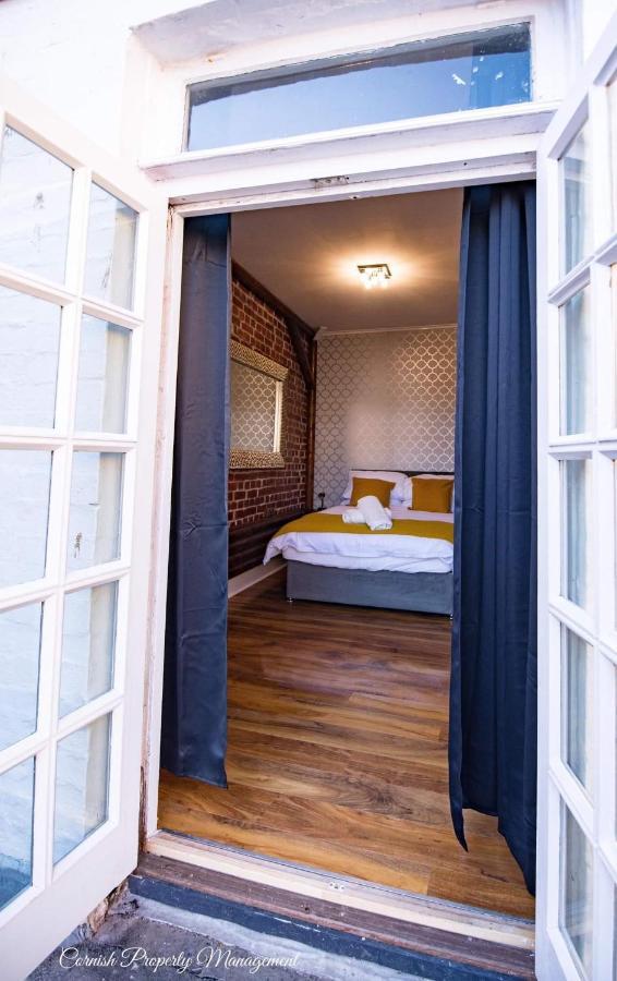 River Street Apartments Truro Dış mekan fotoğraf
