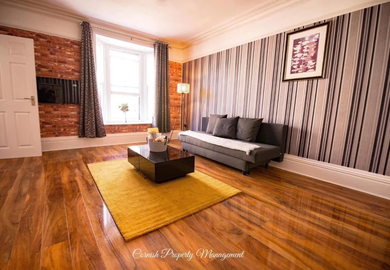 River Street Apartments Truro Dış mekan fotoğraf