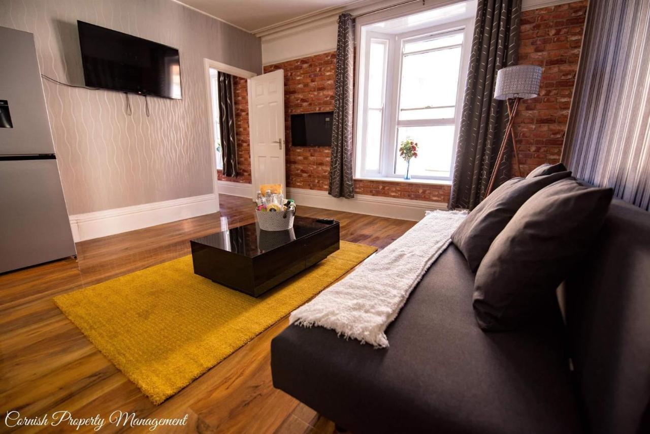 River Street Apartments Truro Dış mekan fotoğraf