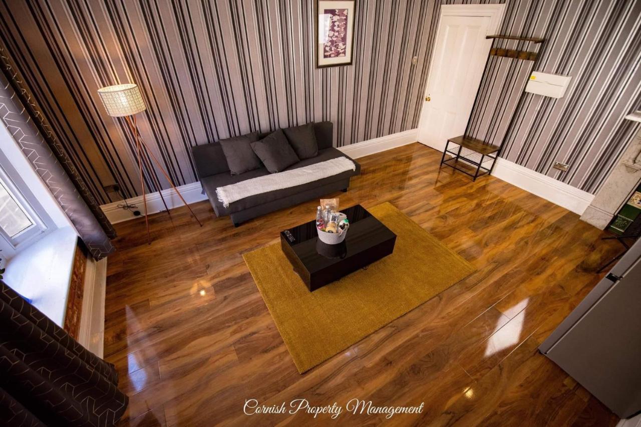 River Street Apartments Truro Dış mekan fotoğraf